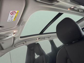 Volvo XC60 2.0h T6 Recharge 11.6kWh Inscription Plug-in AWD (340 ps) - ORRE