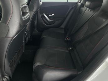Mercedes-Benz A Class 1.3 A200 AMG Line (Executive) 7G-DCT (163 ps) - SELF PARK - LED