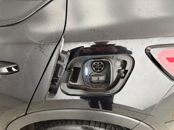 Volvo C40 Recharge 69kWh Core (231 ps) - PARK ASSIST - LED - NAV