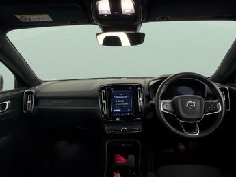 Volvo C40 Recharge 69kWh Core (231 ps) - PARK ASSIST - LED - NAV