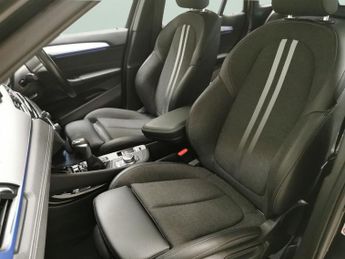 BMW X1 1.5 25e 10kWh M Sport Plug-in xDrive (220 ps) - BLACK ROOF RAILS