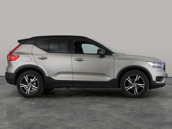 Volvo XC40 1.5 T3 R-Design (163 ps) - PARK ASSIST - LED - LANE DEPARTURE