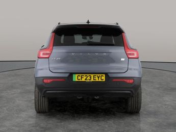 Volvo XC40 Recharge 69kWh Plus (231 ps) - KEYLESS ENTRY - PARK ASSIST - LED