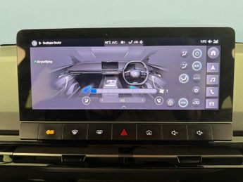 MG Mg4 64kWh Trophy Long Range (203 ps) - HEATED STEERING - BLIND SPOT 