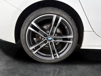 BMW 1 Series 1.5 118i M Sport (LCP) DCT (136 ps) - ATTENTIVENESS ASSISTANT