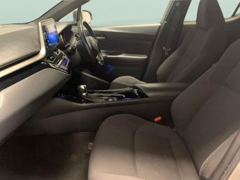 Toyota C-HR 1.8 VVT-h Dynamic CVT (122 ps) - LED - REVERSE CAM - NAV