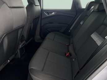 Audi Q4 E-tron 35 Sport 55kWh (170 ps) - CARPLAY - LED - HEATED SEATS