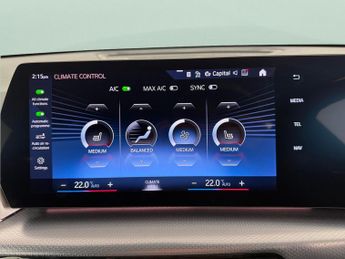 BMW iX1 30 66.5kWh M Sport xDrive (11kW Charger) (313 ps) - TECH PACK - 