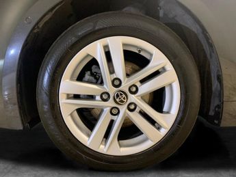 Toyota Corolla 1.8 VVT-h GPF Icon Tech Touring Sports CVT (122 ps) - LED - REVE