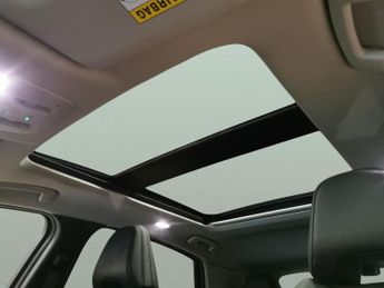 Nissan Ariya 87kWh Evolve 22kW Charger (242 ps) - 360 CAM - LED - NAV