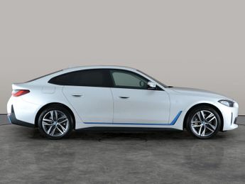 BMW i4 35 70.2kWh Sport Gran Coupe eDrive (286 ps) - SUNROOF - PARK ASS