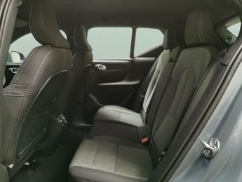 Volvo XC40 2.0 B3 MHEV Core DCT (163 ps) - BLUETOOTH - CRUISE - CLIMATE CON