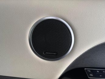 Land Rover Range Rover Sport 3.0 D300 MHEV HSE Silver 4WD (300 ps) - MERIDIAN AUDIO - REVERSE