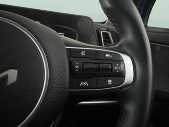 Kia Sportage 1.6 T-GDi MHEV GT-Line DCT (148 bhp) - LANE DEPARTURE  - LANE FO
