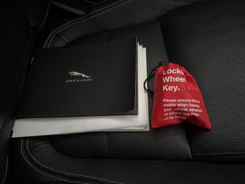 Jaguar I-PACE 400 90kWh SE 4WD (400 ps) - CARPLAY - KEYLESS ENTRY - LED