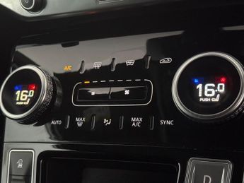 Jaguar I-PACE 400 90kWh Black 4WD (400 ps) - CARPLAY - KEYLESS ENTRY - LED