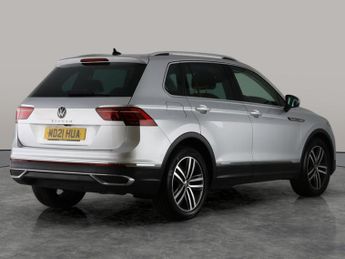 Volkswagen Tiguan 1.5 TSI Elegance DSG (150 ps) - KEYLESS ENTRY - PARK ASSIST - LE