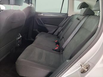 Volkswagen Tiguan 1.5 TSI Elegance DSG (150 ps) - KEYLESS ENTRY - PARK ASSIST - LE