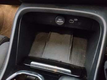 Volvo C40 Recharge 69kWh Plus (231 ps) - CARPLAY - ACTIVE LANE ASSIST - KE