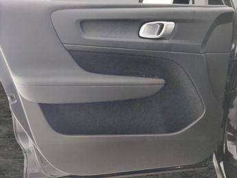 Volvo C40 Recharge 69kWh Plus (231 ps) - CARPLAY - ACTIVE LANE ASSIST - KE