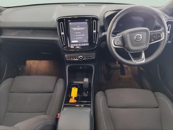Volvo C40 Recharge 69kWh Plus (231 ps) - CARPLAY - ACTIVE LANE ASSIST - KE