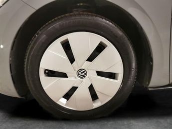 Volkswagen ID.3 Pro 58kWh Life (145 ps) - HEATED STEERING - COMFORT PACK - WIFI