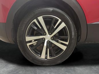 Peugeot 3008 1.6 14.2kWh GT Plug-in e-EAT (225 ps) - LANE DEPARTURE  - BLUETO