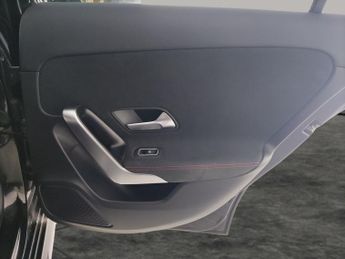 Mercedes-Benz A Class 2.0 A220d AMG Line (Executive) 8G-DCT (190 ps) - REVERSE CAM