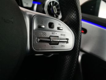 Mercedes-Benz A Class 1.3 A250e 15.6kWh AMG Line Edition Plug-in 8G-DCT (218 ps) - ALC