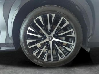 Lexus Rz 450e 71.4kWh Takumi DIRECT4 (313 ps) - UPGRADED SOUND - KEYLESS 