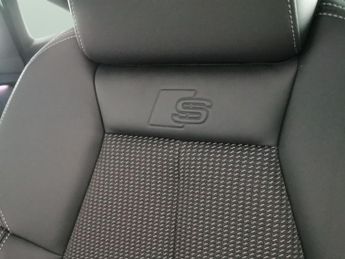 Audi Q4 E-tron 40 S line Sportback 82kWh (204 ps) - CARPLAY - LED - REVERSE CAM