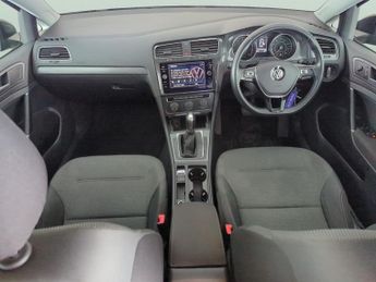 Volkswagen Golf 1.0 TSI SE Nav DSG (110 bhp) - LED - BLUETOOTH - PARK SENSORS