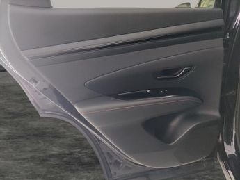 Hyundai Tucson 1.6 T-GDi 13.8kWh N Line Plug-in 4WD (265 ps) - ACTIVE LANE ASSI