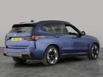BMW iX3 80kWh M Sport Pro (286 ps) - PAN ROOF - GESTURE CONTROL - HUD
