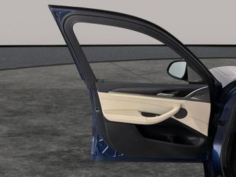 BMW iX3 80kWh M Sport Pro (286 ps) - PAN ROOF - GESTURE CONTROL - HUD
