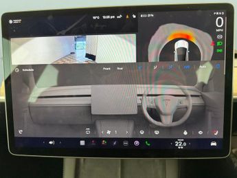 Tesla Model 3 Saloon RWD (241 bhp) - PARK ASSIST - LED - REVERSE CAM