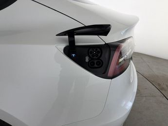 Tesla Model 3 Saloon RWD (241 bhp) - PARK ASSIST - LED - REVERSE CAM