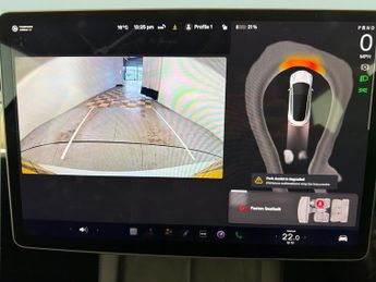 Tesla Model 3 Saloon RWD (241 bhp) - PARK ASSIST - LED - REVERSE CAM