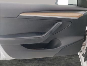 Tesla Model 3 Long Range RWD (282 ps) - KEYLESS ENTRY - SURROUND VIEW - PARK A