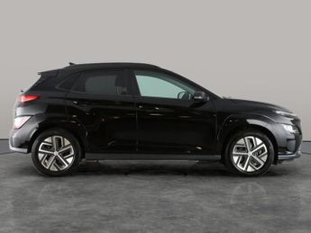 Hyundai Kona 39kWh Premium (10.5kW Charger) (136 ps) - UPGRADED SOUND - LED