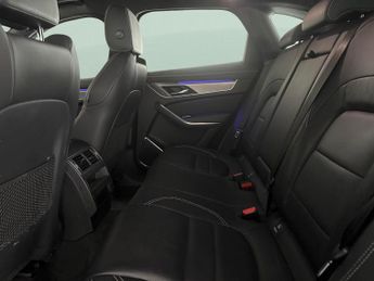 Jaguar F-PACE 2.0 D200 MHEV R-Dynamic S AWD (204 ps) - HEATED STEERING - LANE 