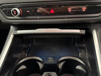 BMW 3 Series 2.0 330e 12kWh M Sport Plug-in (292 ps) - VISIBILITY PACK
