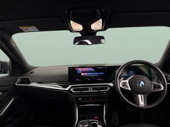 BMW 3 Series 2.0 330e 12kWh M Sport Plug-in (292 ps) - VISIBILITY PACK