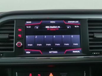 Seat Leon 1.6 TDI SE Dynamic ST DSG (115 ps) - PARK SENSORS - 17IN ALLOYS