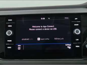 Volkswagen Polo 1.0 TSI SE DSG (95 ps) - SD CARD MEDIA INPUT - PRIVACY GLASS