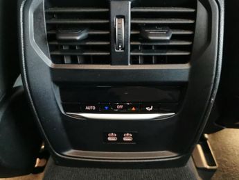 BMW i4 210kW eDrive35 M Sport 70kWh [Tech Pack] - ALCANTARA - PRO NAV