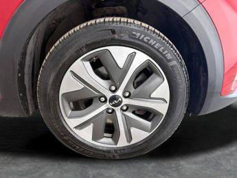 Kia Niro 64kWh 2 (201 bhp) - CRUISE - PADDLE SHIFT - 17IN ALLOYS