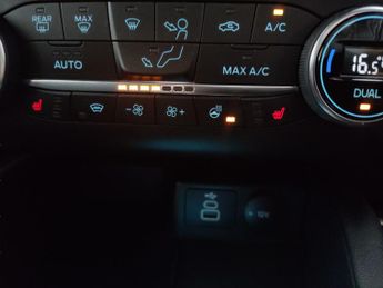 Ford Kuga 2.5 Duratec 14.4kWh ST-Line X Edition Plug-in CVT (225 ps) - REV