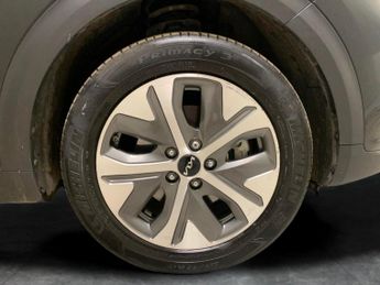 Kia Niro 64kWh 2 (201 bhp) - CRUISE - PADDLE SHIFT - 17IN ALLOYS