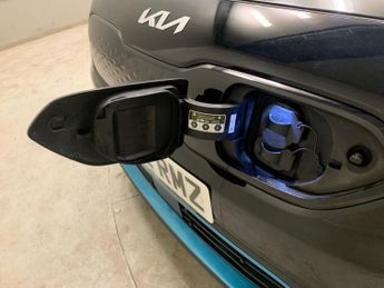 Kia Niro 64kWh 2 (201 bhp) - CRUISE - PADDLE SHIFT - 17IN ALLOYS